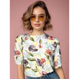 Vintage Notations Women's Medium Multicolor‎ Watercolor Floral Short Sleeve Top